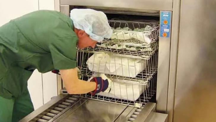 Which tool is used to sterilize surgical instruments?